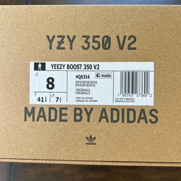 NWT Yeezy Boost 350 V2 Bone Size 8 - Picture 5 of 9